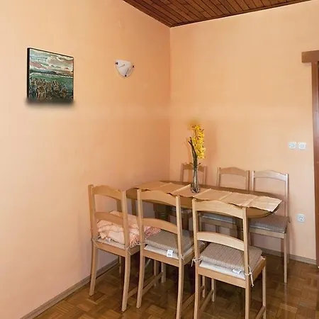In With Sea View, Balcony, Air Conditioning, Wifi 3674-1 * Tučepi